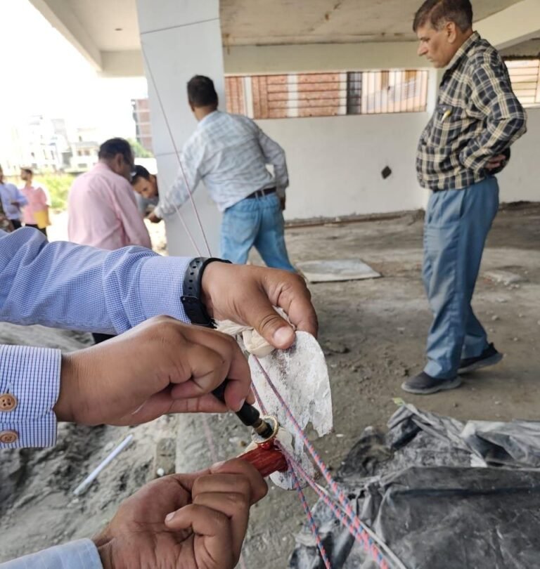 ऋषिकेश क्षेत्र में अवैध बहुमंज़िला निर्माणों पर एम.डी.डी.ए. की बड़ी कार्यवाही, आधा दर्जन से अधिक बहुमंज़िला निर्माणों पर की गई सीलिंग की कार्रवाई